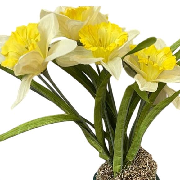 Lot of Christmas Poinsettia Spring Daffodil Roses Variety Fake Craft Flowers - Picture 5 of 5